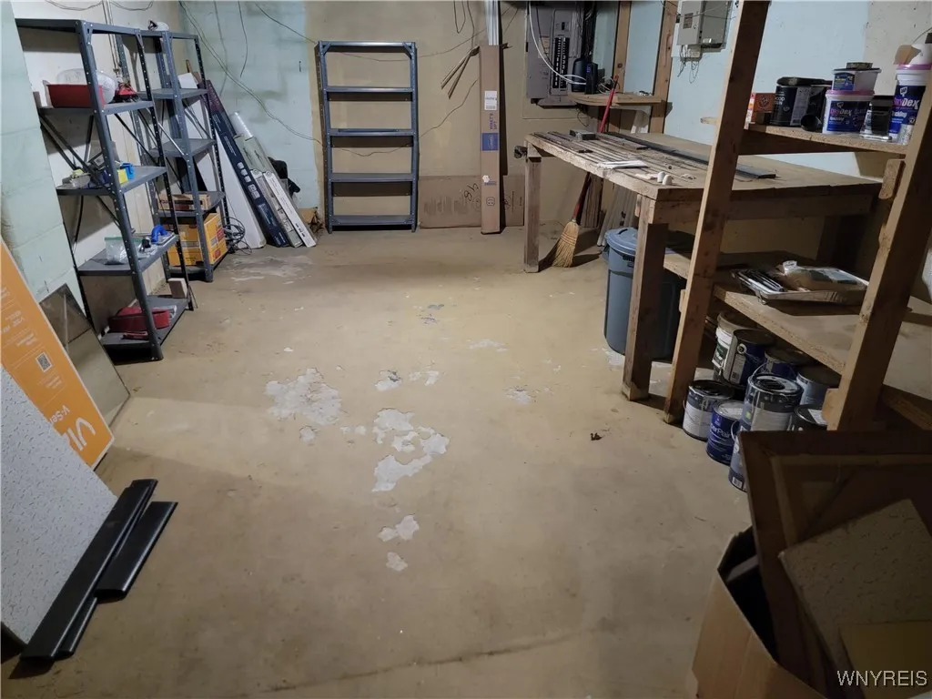 4356 Sunset Court, Lockport Town, New York 14094, Lockport Town, New York 14094, 3 Bedrooms Bedrooms, 11 Rooms Rooms,3 BathroomsBathrooms,Residential,For Sale,4356 Sunset Court, Lockport Town, New York 14094,0,B1614985