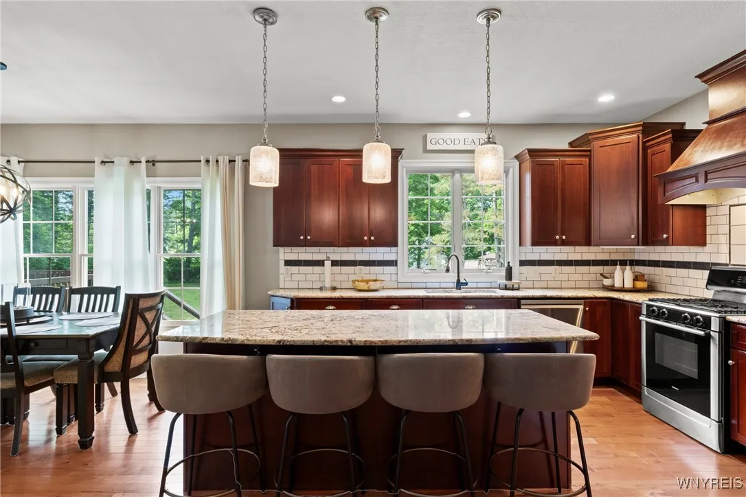 6600 Milestrip Road, Orchard Park, New York 14127, Orchard Park, New York 14127, 4 Bedrooms Bedrooms, 9 Rooms Rooms,2 BathroomsBathrooms,Residential,Closed,6600 Milestrip Road, Orchard Park, New York 14127,B1614886