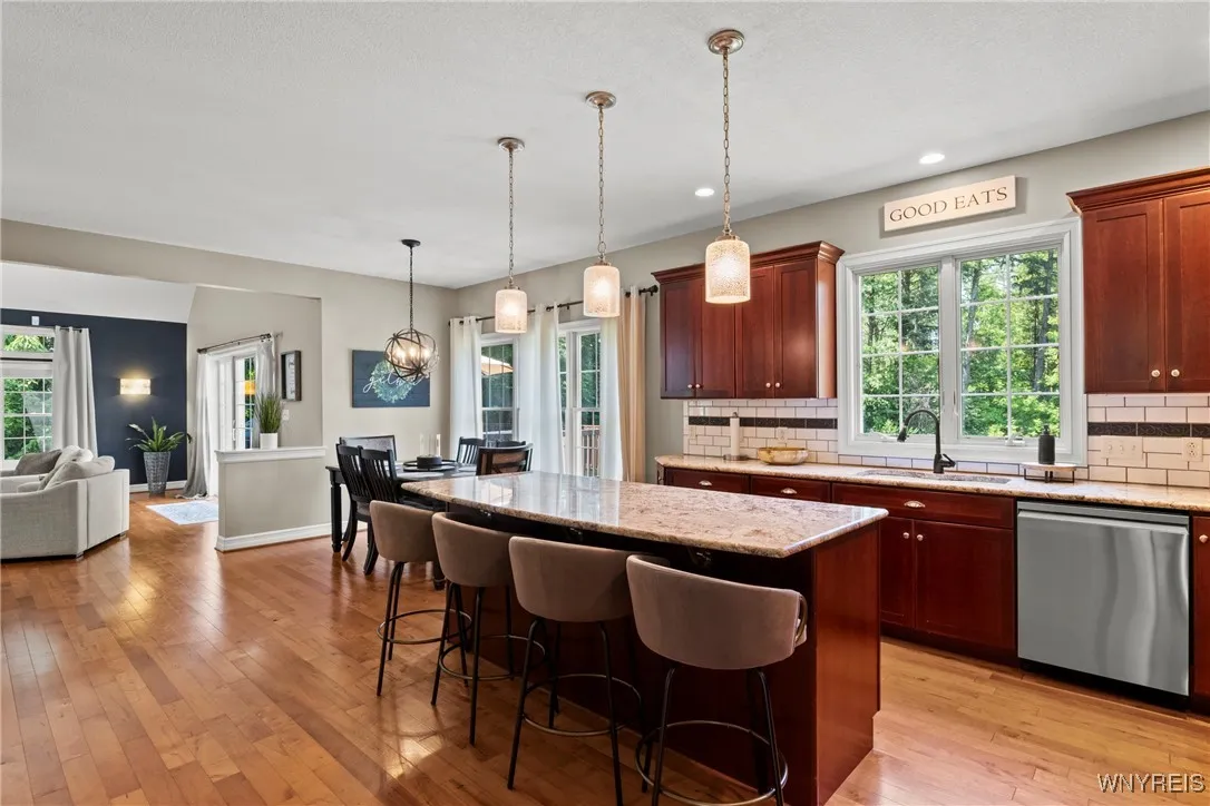 6600 Milestrip Road, Orchard Park, New York 14127, Orchard Park, New York 14127, 4 Bedrooms Bedrooms, 9 Rooms Rooms,2 BathroomsBathrooms,Residential,Closed,6600 Milestrip Road, Orchard Park, New York 14127,B1614886