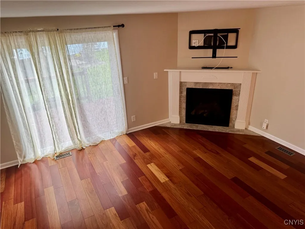 8434 Bubbling Springs Drive, Clay, New York 13027, Clay, New York 13027, 2 Bedrooms Bedrooms, 6 Rooms Rooms,1 BathroomBathrooms,Residential Lease,Closed,8434 Bubbling Springs Drive, Clay, New York 13027,S1614724