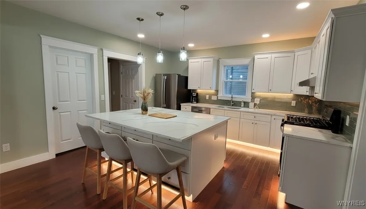 64 Sagamore Terrace, Buffalo, New York 14214, Buffalo, New York 14214, 5 Bedrooms Bedrooms, 10 Rooms Rooms,3 BathroomsBathrooms,Residential,For Sale,64 Sagamore Terrace, Buffalo, New York 14214,0,B1614580