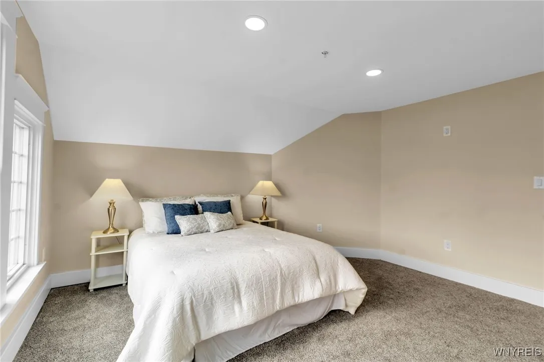 64 Sagamore - Bedroom #4 w/ walk-in closet (3rd Floor)