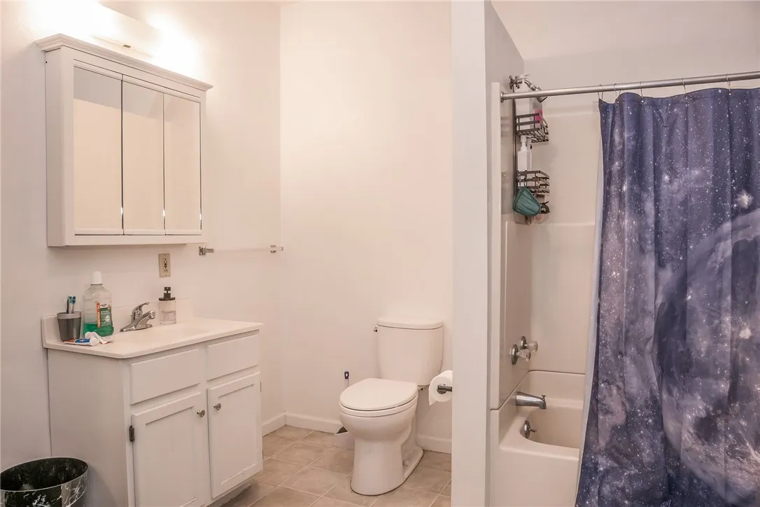21 Washington Street, Greene, New York 13778, Greene, New York 13778, 6 Bedrooms Bedrooms, ,4 BathroomsBathrooms,Residential,For Sale,21 Washington Street, Greene, New York 13778,R1615156