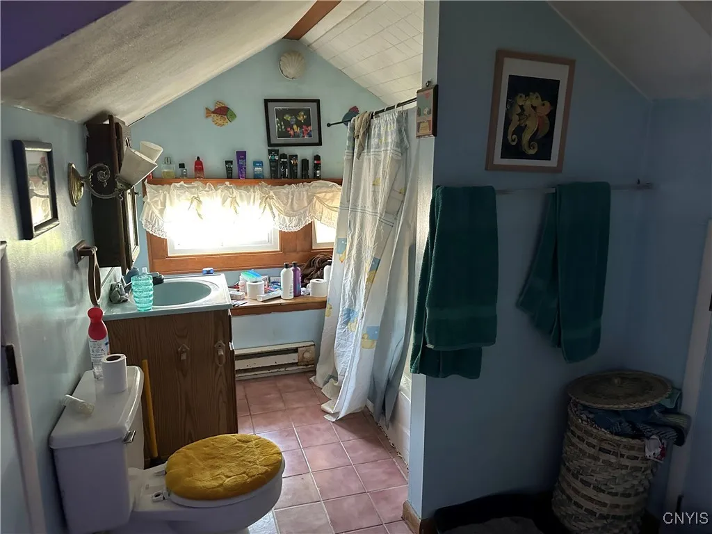 522 Craig Street, Syracuse, New York 13208, Syracuse, New York 13208, 2 Bedrooms Bedrooms, 7 Rooms Rooms,2 BathroomsBathrooms,Residential,Closed,522 Craig Street, Syracuse, New York 13208,0,S1614506