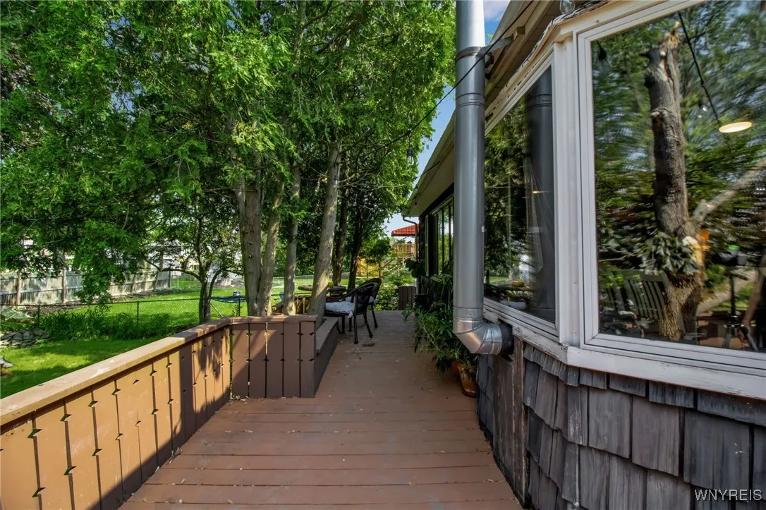 40 Lois Drive, Cheektowaga, New York 14227, Cheektowaga, New York 14227, 3 Bedrooms Bedrooms, 9 Rooms Rooms,2 BathroomsBathrooms,Residential,Closed,40 Lois Drive, Cheektowaga, New York 14227,B1615210