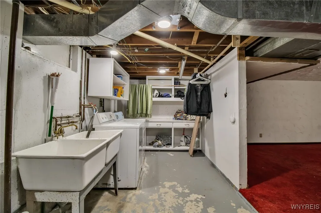 40 Lois Drive, Cheektowaga, New York 14227, Cheektowaga, New York 14227, 3 Bedrooms Bedrooms, 9 Rooms Rooms,2 BathroomsBathrooms,Residential,Closed,40 Lois Drive, Cheektowaga, New York 14227,B1615210
