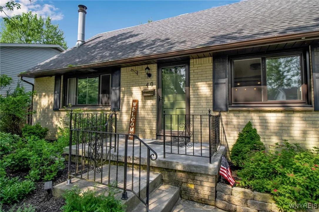40 Lois Drive, Cheektowaga, New York 14227, Cheektowaga, New York 14227, 3 Bedrooms Bedrooms, 9 Rooms Rooms,2 BathroomsBathrooms,Residential,Closed,40 Lois Drive, Cheektowaga, New York 14227,B1615210