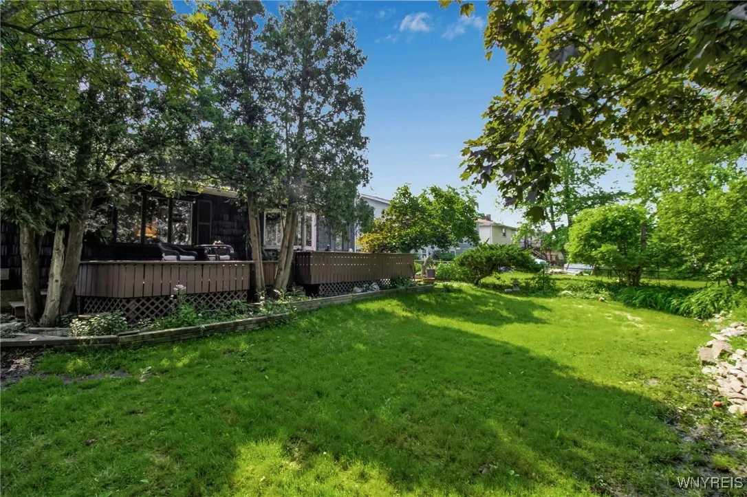 40 Lois Drive, Cheektowaga, New York 14227, Cheektowaga, New York 14227, 3 Bedrooms Bedrooms, 9 Rooms Rooms,2 BathroomsBathrooms,Residential,Closed,40 Lois Drive, Cheektowaga, New York 14227,B1615210