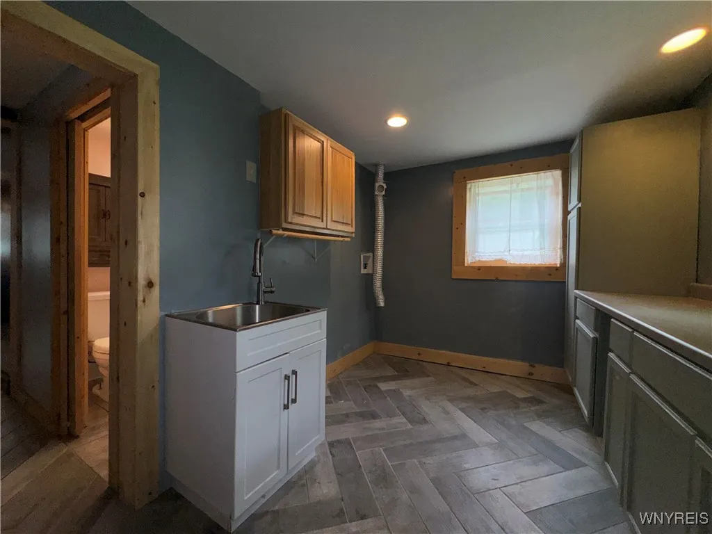 11052 S. Lake Road, Pavilion, New York 14525, Pavilion, New York 14525, 3 Bedrooms Bedrooms, 7 Rooms Rooms,1 BathroomBathrooms,Residential,Closed,11052 S. Lake Road, Pavilion, New York 14525,0,B1615053