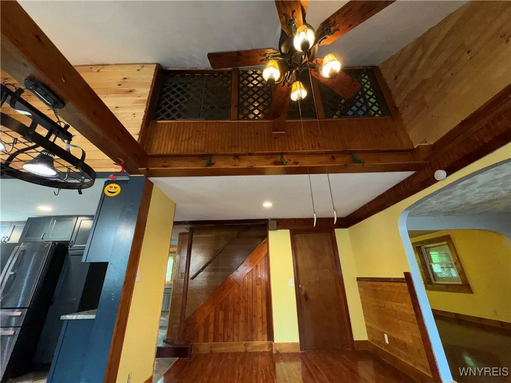 Open Loft 
from Dining Room