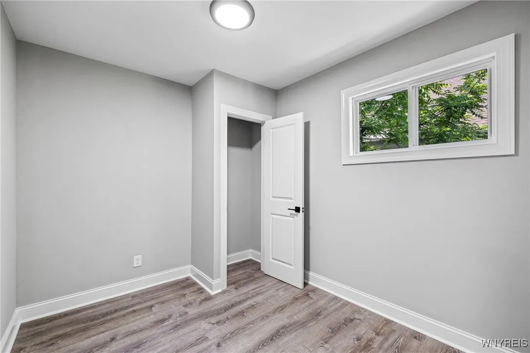 362 West Delavan Avenue N, Buffalo, New York 14213, Buffalo, New York 14213, 5 Bedrooms Bedrooms, 9 Rooms Rooms,1 BathroomBathrooms,Residential,Closed,362 West Delavan Avenue N, Buffalo, New York 14213,B1614501