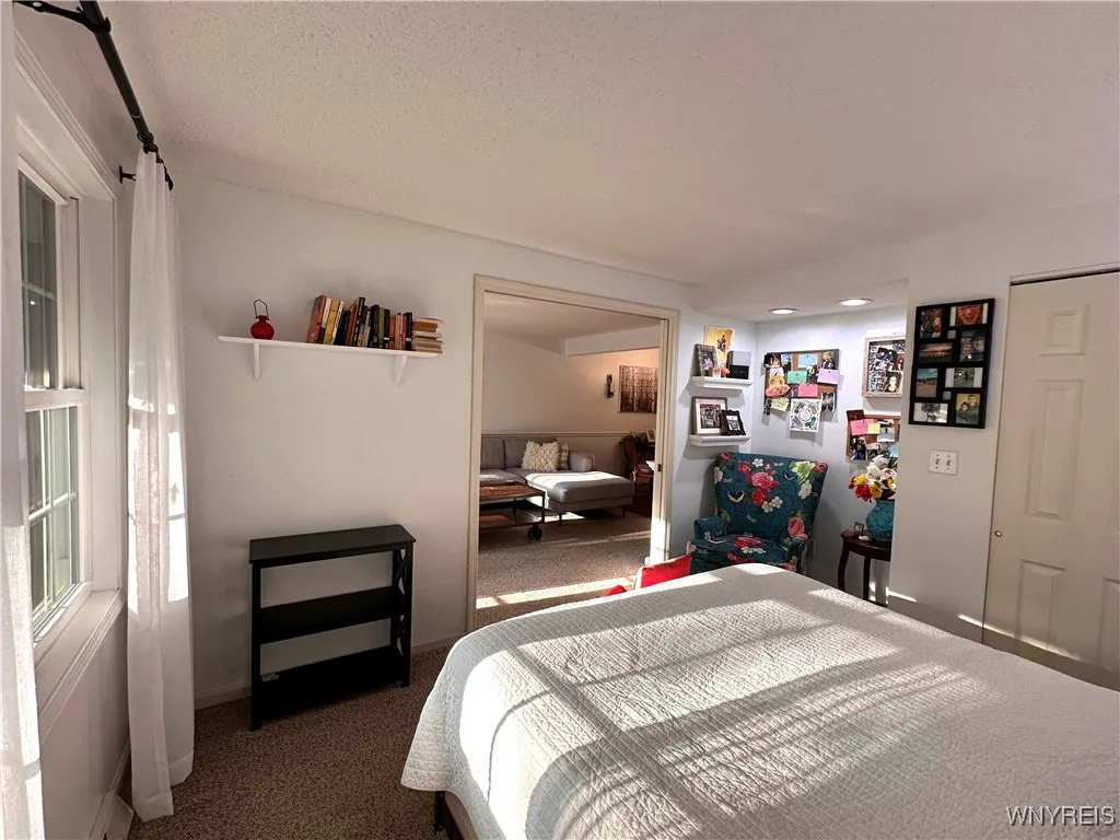 88 Olde Stone Lane, Lancaster, New York 14086, Lancaster, New York 14086, 3 Bedrooms Bedrooms, 7 Rooms Rooms,2 BathroomsBathrooms,Residential,For Sale,88 Olde Stone Lane, Lancaster, New York 14086,B1613967