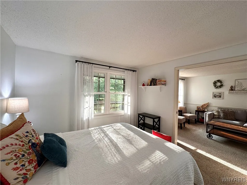 88 Olde Stone Lane, Lancaster, New York 14086, Lancaster, New York 14086, 3 Bedrooms Bedrooms, 7 Rooms Rooms,2 BathroomsBathrooms,Residential,For Sale,88 Olde Stone Lane, Lancaster, New York 14086,B1613967