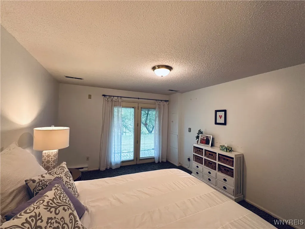 88 Olde Stone Lane, Lancaster, New York 14086, Lancaster, New York 14086, 3 Bedrooms Bedrooms, 7 Rooms Rooms,2 BathroomsBathrooms,Residential,For Sale,88 Olde Stone Lane, Lancaster, New York 14086,B1613967