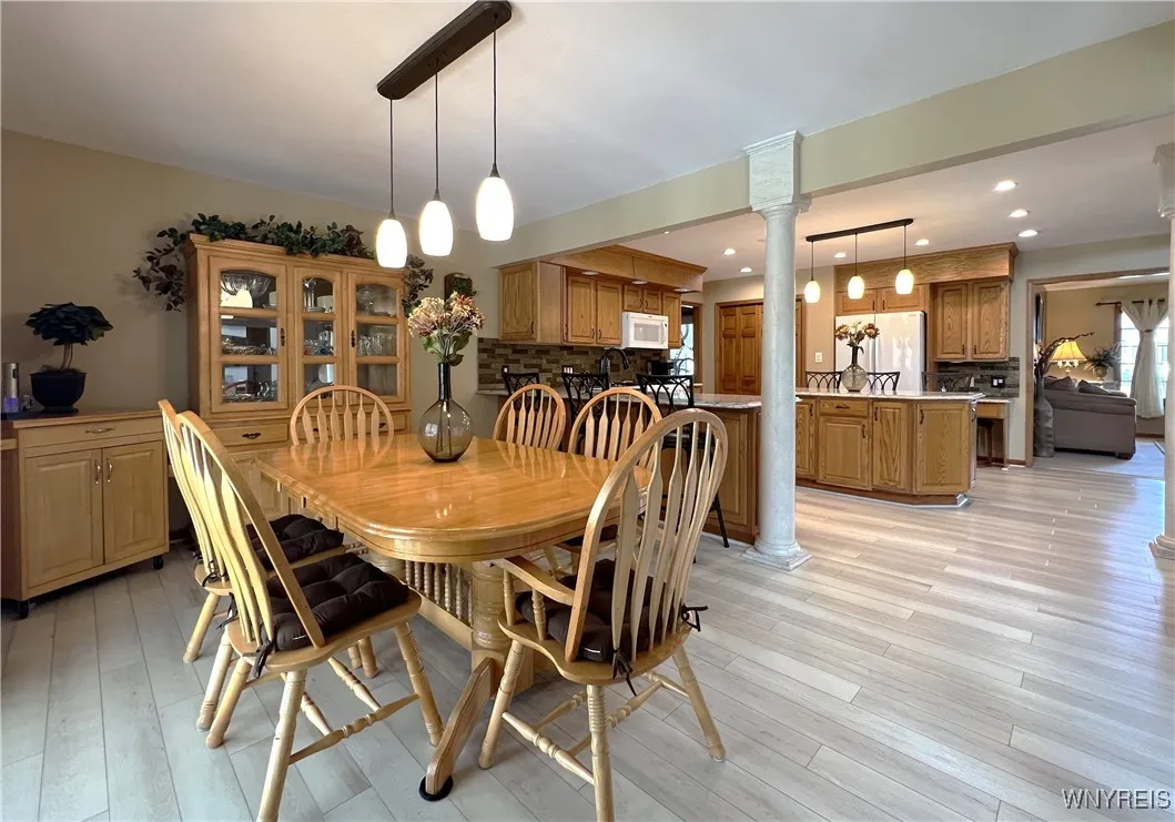 67 Nina Terrace, West Seneca, New York 14224, West Seneca, New York 14224, 4 Bedrooms Bedrooms, 9 Rooms Rooms,2 BathroomsBathrooms,Residential,Closed,67 Nina Terrace, West Seneca, New York 14224,B1615170