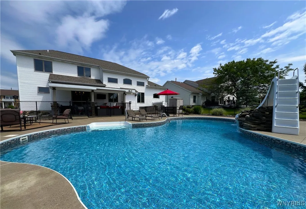 67 Nina Terrace, West Seneca, New York 14224, West Seneca, New York 14224, 4 Bedrooms Bedrooms, 9 Rooms Rooms,2 BathroomsBathrooms,Residential,Closed,67 Nina Terrace, West Seneca, New York 14224,B1615170
