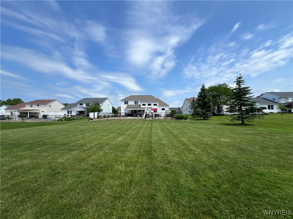 67 Nina Terrace, West Seneca, New York 14224, West Seneca, New York 14224, 4 Bedrooms Bedrooms, 9 Rooms Rooms,2 BathroomsBathrooms,Residential,Closed,67 Nina Terrace, West Seneca, New York 14224,B1615170