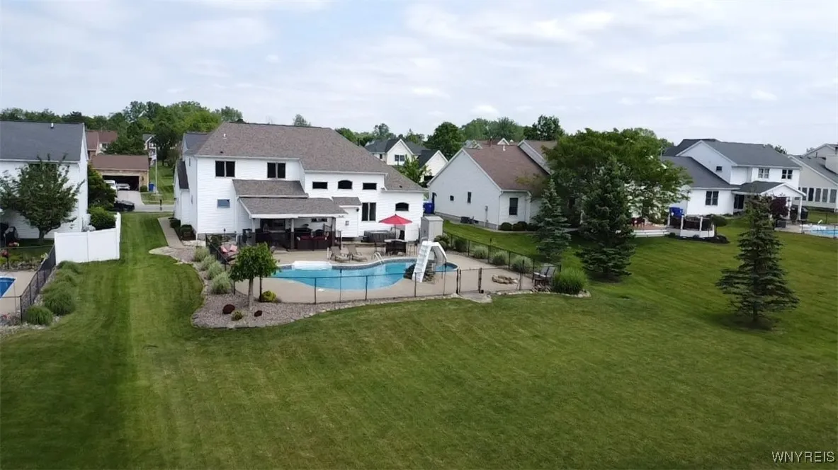 67 Nina Terrace, West Seneca, New York 14224, West Seneca, New York 14224, 4 Bedrooms Bedrooms, 9 Rooms Rooms,2 BathroomsBathrooms,Residential,Closed,67 Nina Terrace, West Seneca, New York 14224,B1615170