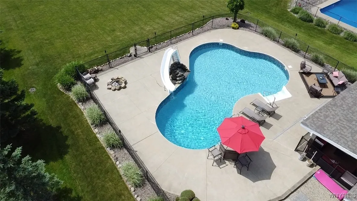 67 Nina Terrace, West Seneca, New York 14224, West Seneca, New York 14224, 4 Bedrooms Bedrooms, 9 Rooms Rooms,2 BathroomsBathrooms,Residential,Closed,67 Nina Terrace, West Seneca, New York 14224,B1615170