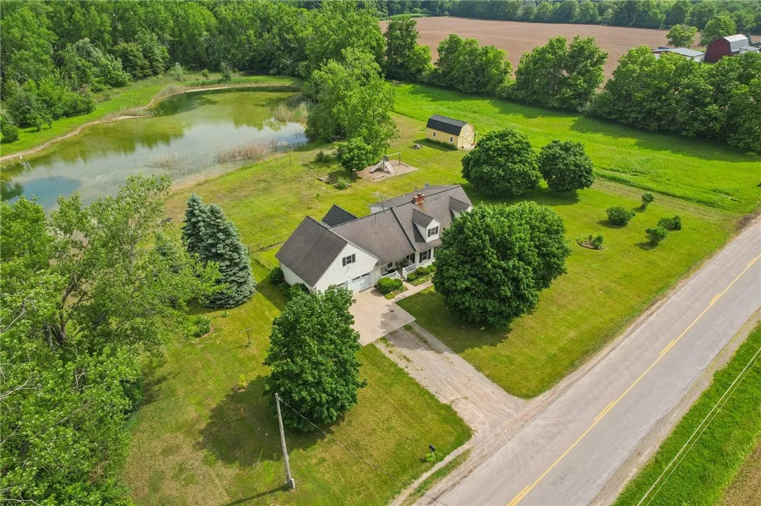 4701 East Road, Batavia-town, New York 14020, Batavia, New York 14020, 4 Bedrooms Bedrooms, 10 Rooms Rooms,2 BathroomsBathrooms,Residential,Closed,4701 East Road, Batavia-town, New York 14020,R1610283