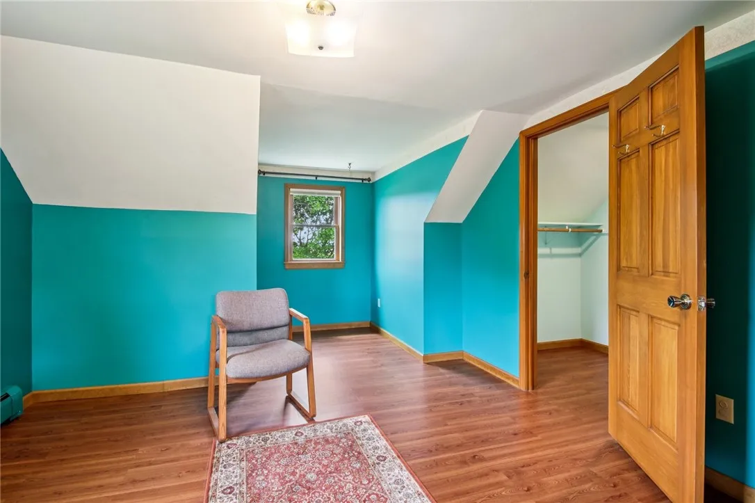 Largest 2nd-floor bedroom with walk-in closet