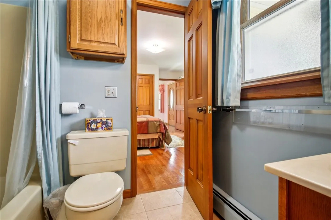 1st-floor 1st bathroom