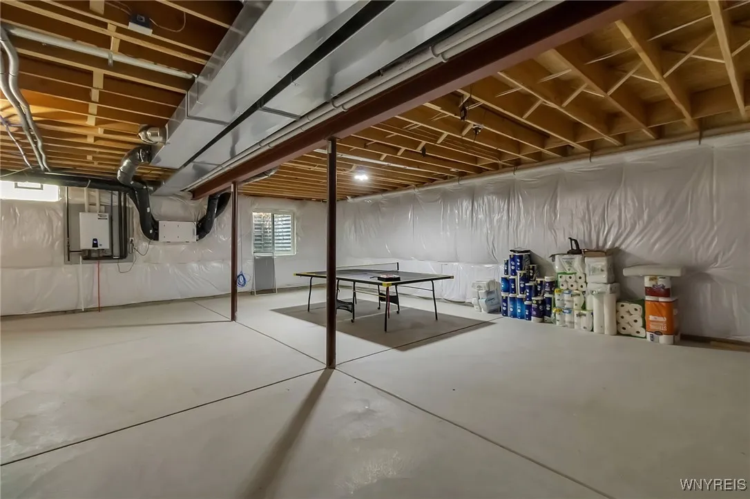 5815 Newhouse Road, Clarence, New York 14051, Clarence, New York 14051, 4 Bedrooms Bedrooms, 9 Rooms Rooms,4 BathroomsBathrooms,Residential,For Sale,5815 Newhouse Road, Clarence, New York 14051,B1614969