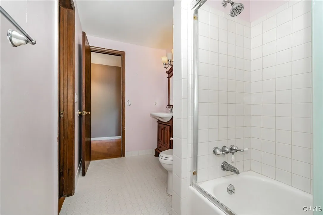 7042 Forbes Road, Lenox, New York 13032, Lenox, New York 13032, 3 Bedrooms Bedrooms, 8 Rooms Rooms,1 BathroomBathrooms,Residential,For Sale,7042 Forbes Road, Lenox, New York 13032,S1614233