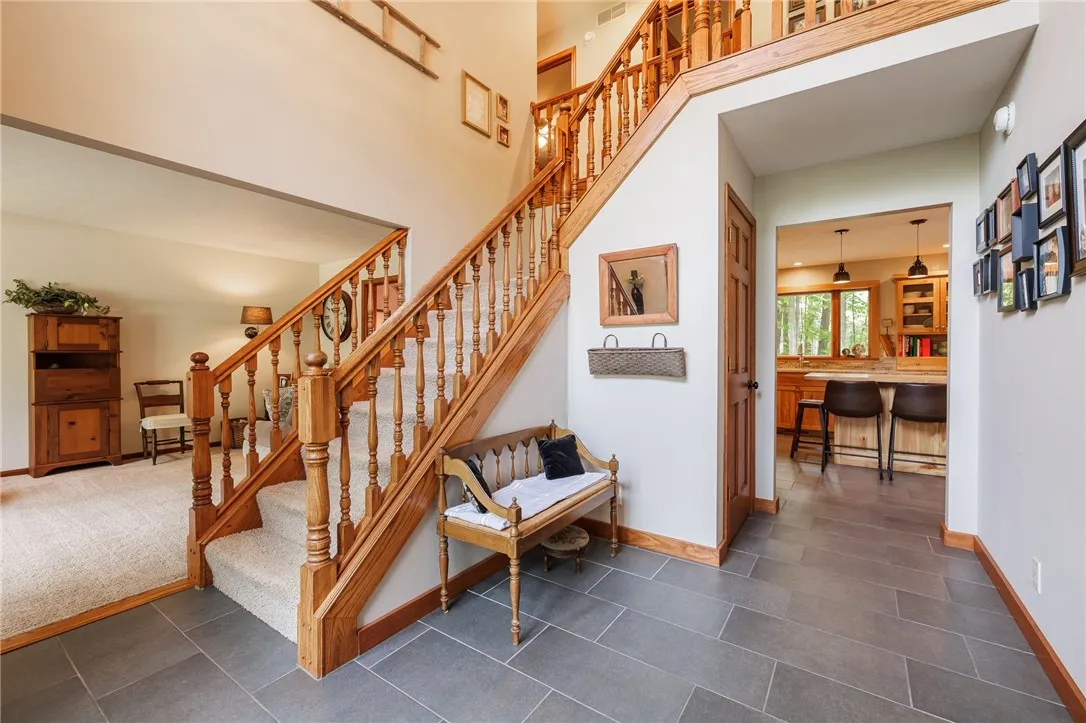 679 Galleon Drive, Webster, New York 14580, Webster, New York 14580, 4 Bedrooms Bedrooms, 9 Rooms Rooms,2 BathroomsBathrooms,Residential,Closed,679 Galleon Drive, Webster, New York 14580,0,R1615235