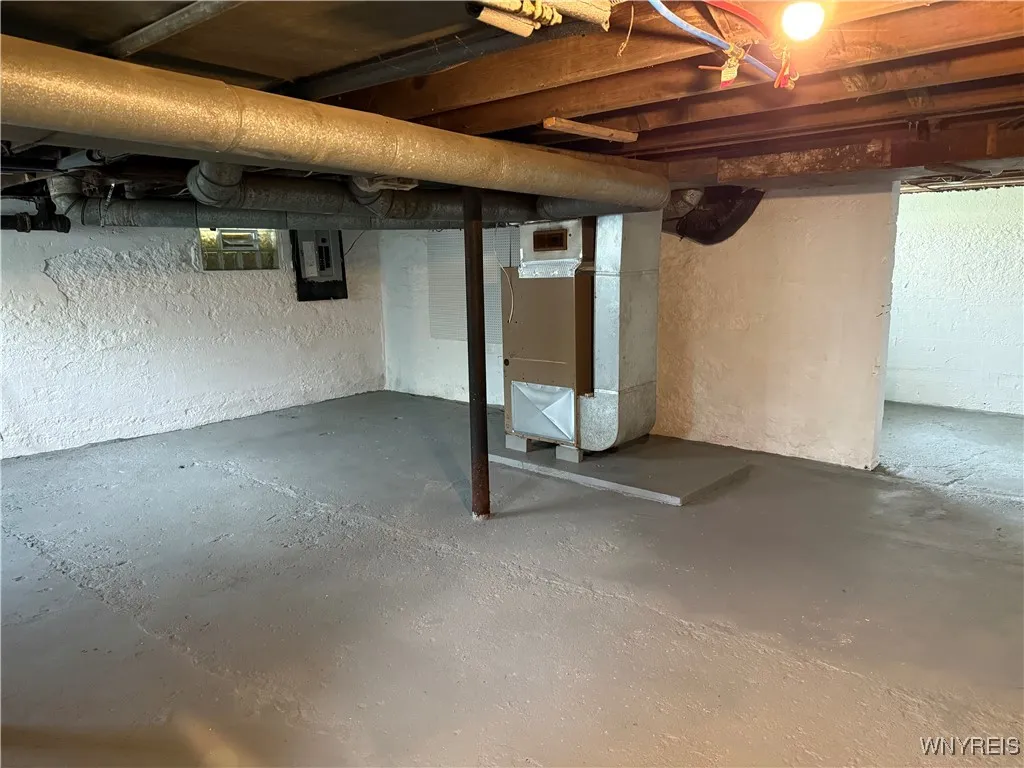 17 Orchard Avenue, Evans, New York 14006, Evans, New York 14006, 3 Bedrooms Bedrooms, 8 Rooms Rooms,1 BathroomBathrooms,Residential,Closed,17 Orchard Avenue, Evans, New York 14006,B1614936