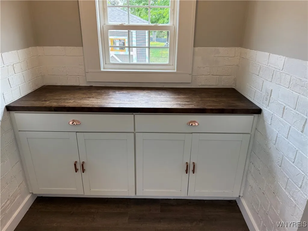 17 Orchard Avenue, Evans, New York 14006, Evans, New York 14006, 3 Bedrooms Bedrooms, 8 Rooms Rooms,1 BathroomBathrooms,Residential,Closed,17 Orchard Avenue, Evans, New York 14006,B1614936