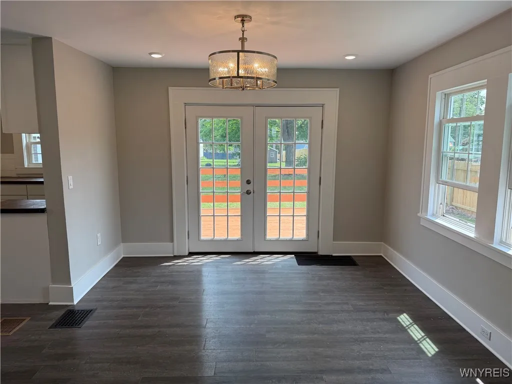 17 Orchard Avenue, Evans, New York 14006, Evans, New York 14006, 3 Bedrooms Bedrooms, 8 Rooms Rooms,1 BathroomBathrooms,Residential,Closed,17 Orchard Avenue, Evans, New York 14006,B1614936