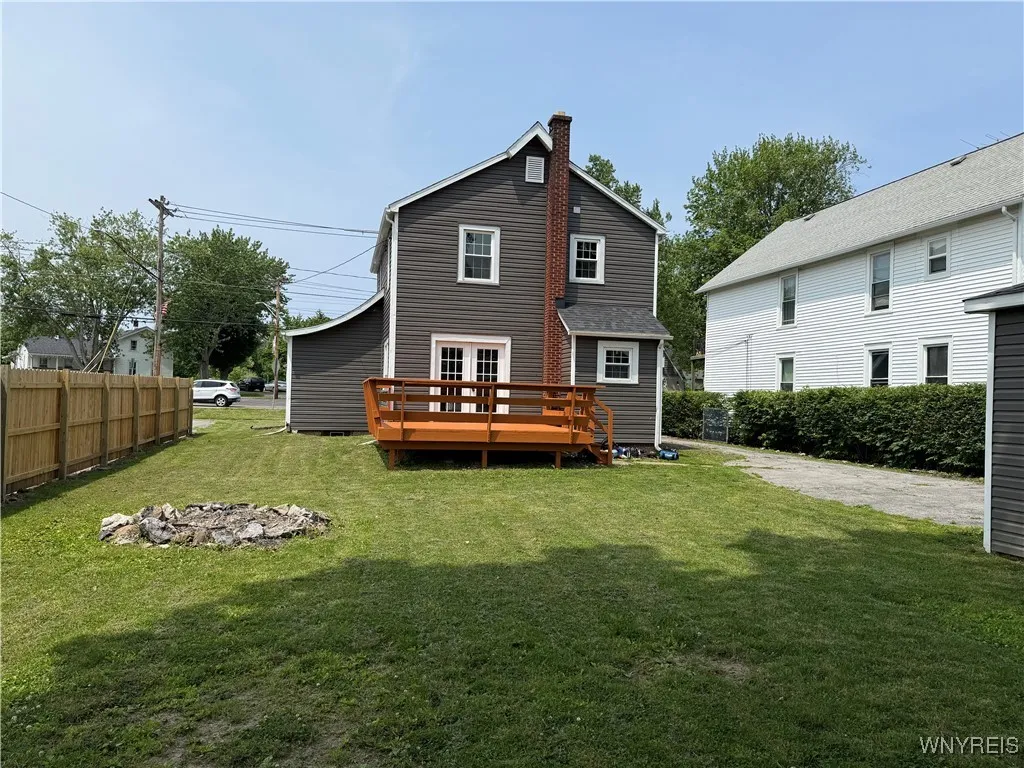 17 Orchard Avenue, Evans, New York 14006, Evans, New York 14006, 3 Bedrooms Bedrooms, 8 Rooms Rooms,1 BathroomBathrooms,Residential,Closed,17 Orchard Avenue, Evans, New York 14006,B1614936