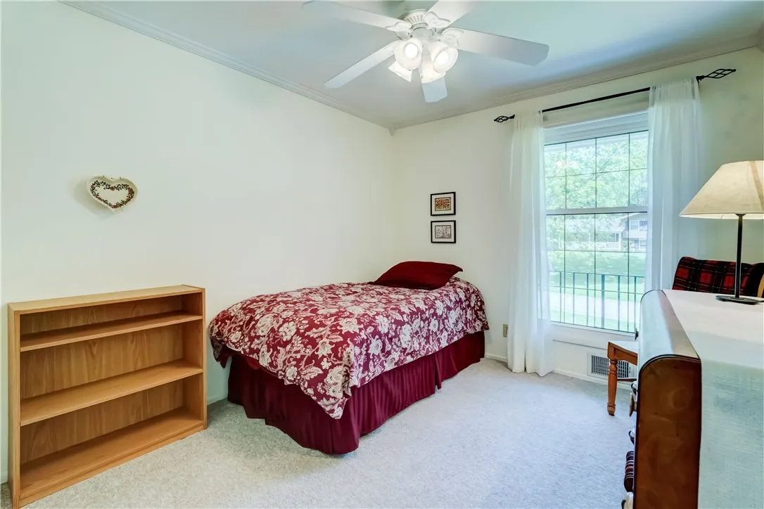54 Round Trail Drive, Pittsford, New York 14534, Pittsford, New York 14534, 6 Bedrooms Bedrooms, 10 Rooms Rooms,3 BathroomsBathrooms,Residential,Closed,54 Round Trail Drive, Pittsford, New York 14534,R1614923