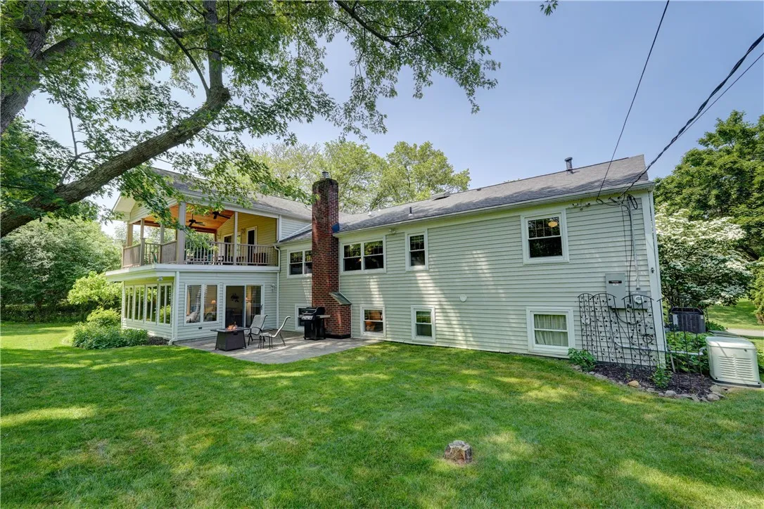 54 Round Trail Drive, Pittsford, New York 14534, Pittsford, New York 14534, 6 Bedrooms Bedrooms, 10 Rooms Rooms,3 BathroomsBathrooms,Residential,Closed,54 Round Trail Drive, Pittsford, New York 14534,R1614923