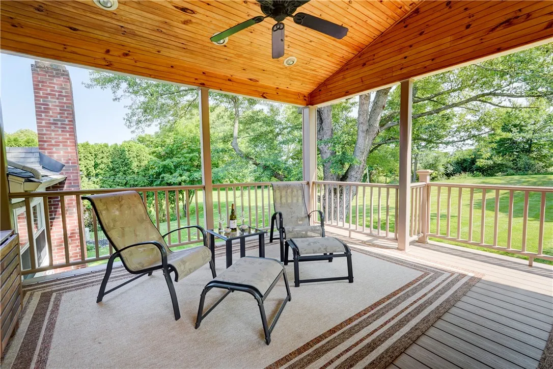 54 Round Trail Drive, Pittsford, New York 14534, Pittsford, New York 14534, 6 Bedrooms Bedrooms, 10 Rooms Rooms,3 BathroomsBathrooms,Residential,Closed,54 Round Trail Drive, Pittsford, New York 14534,R1614923