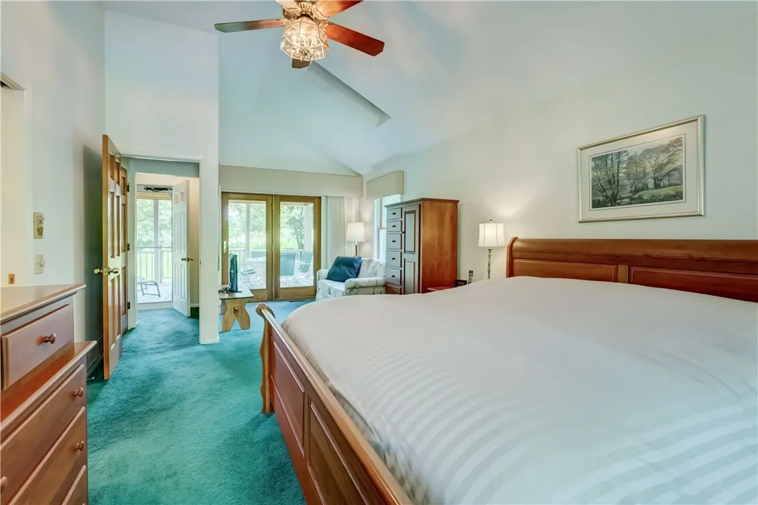 54 Round Trail Drive, Pittsford, New York 14534, Pittsford, New York 14534, 6 Bedrooms Bedrooms, 10 Rooms Rooms,3 BathroomsBathrooms,Residential,Closed,54 Round Trail Drive, Pittsford, New York 14534,R1614923