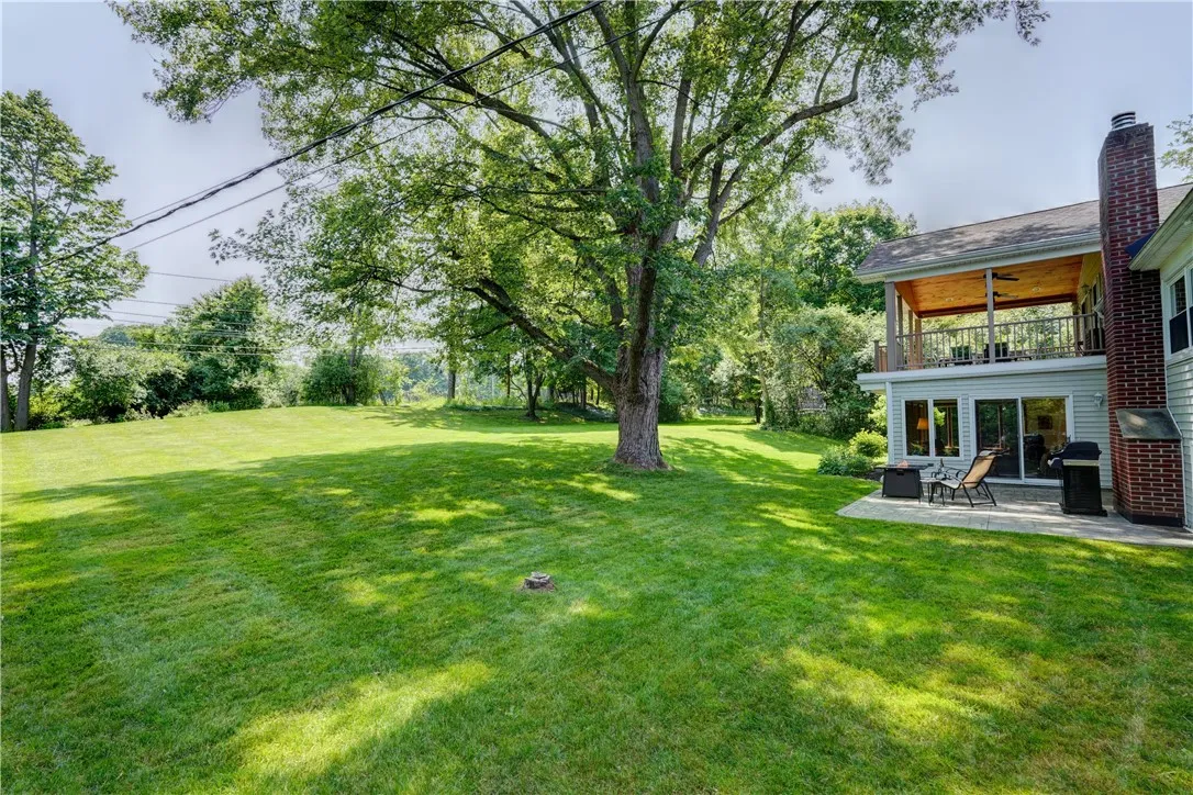 54 Round Trail Drive, Pittsford, New York 14534, Pittsford, New York 14534, 6 Bedrooms Bedrooms, 10 Rooms Rooms,3 BathroomsBathrooms,Residential,Closed,54 Round Trail Drive, Pittsford, New York 14534,R1614923
