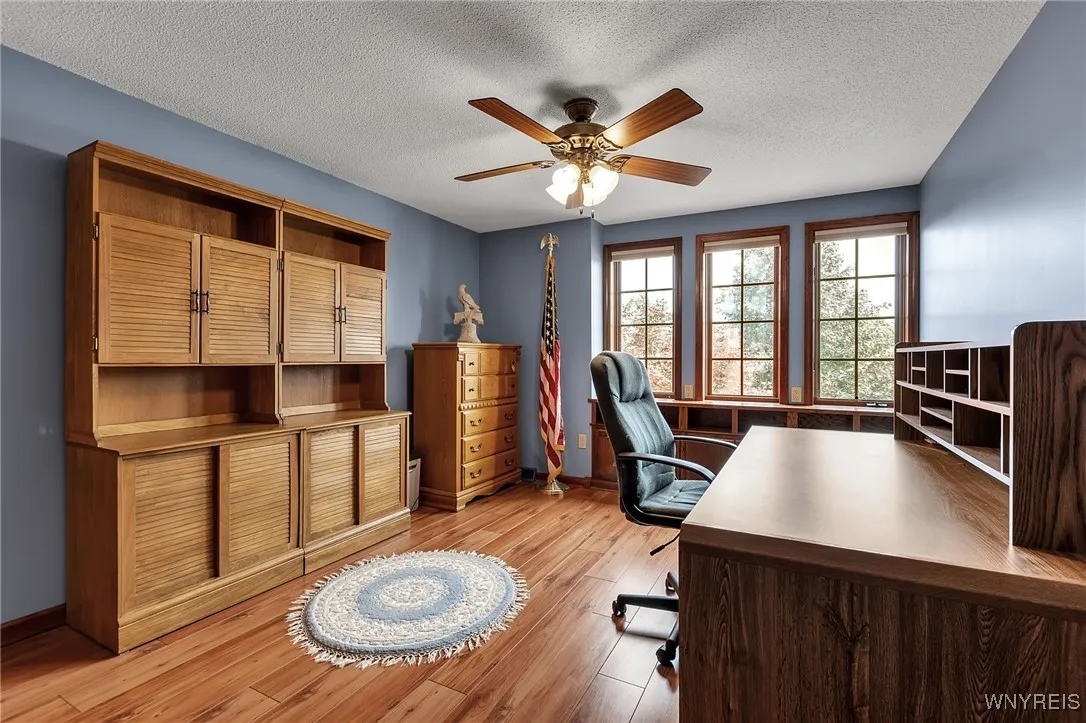 57 Brookwood Drive, West Seneca, New York 14224, West Seneca, New York 14224, 4 Bedrooms Bedrooms, 8 Rooms Rooms,2 BathroomsBathrooms,Residential,Closed,57 Brookwood Drive, West Seneca, New York 14224,B1615224