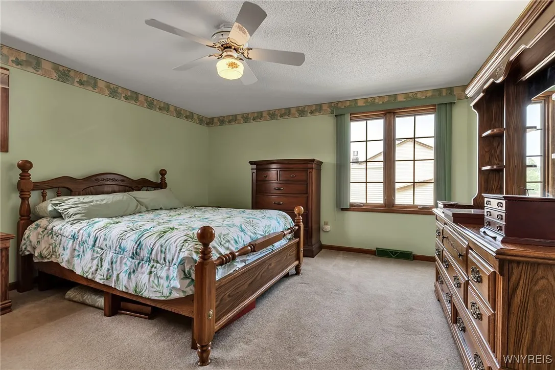 57 Brookwood Drive, West Seneca, New York 14224, West Seneca, New York 14224, 4 Bedrooms Bedrooms, 8 Rooms Rooms,2 BathroomsBathrooms,Residential,Closed,57 Brookwood Drive, West Seneca, New York 14224,B1615224