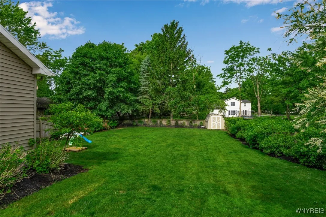 87 Garrison Road, Amherst, New York 14221, Amherst, New York 14221, 3 Bedrooms Bedrooms, 7 Rooms Rooms,2 BathroomsBathrooms,Residential,Closed,87 Garrison Road, Amherst, New York 14221,0,B1615173