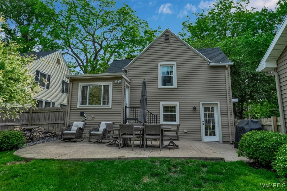 87 Garrison Road, Amherst, New York 14221, Amherst, New York 14221, 3 Bedrooms Bedrooms, 7 Rooms Rooms,2 BathroomsBathrooms,Residential,Closed,87 Garrison Road, Amherst, New York 14221,0,B1615173