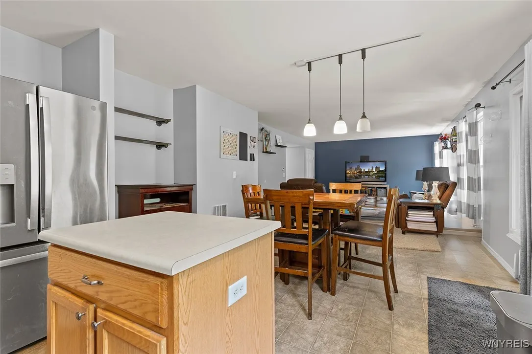 2192 Fox Chase Road, Hamburg, New York 14085, Hamburg, New York 14085, 3 Bedrooms Bedrooms, 6 Rooms Rooms,2 BathroomsBathrooms,Residential,For Sale,2192 Fox Chase Road, Hamburg, New York 14085,B1614552