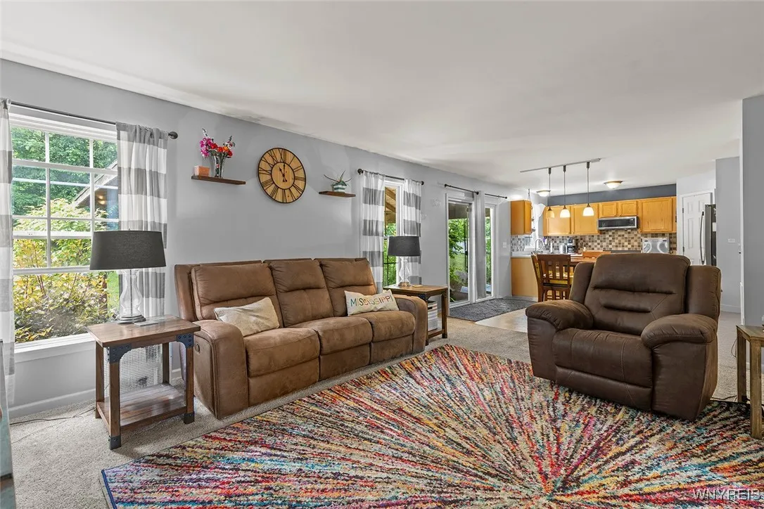 2192 Fox Chase Road, Hamburg, New York 14085, Hamburg, New York 14085, 3 Bedrooms Bedrooms, 6 Rooms Rooms,2 BathroomsBathrooms,Residential,For Sale,2192 Fox Chase Road, Hamburg, New York 14085,B1614552