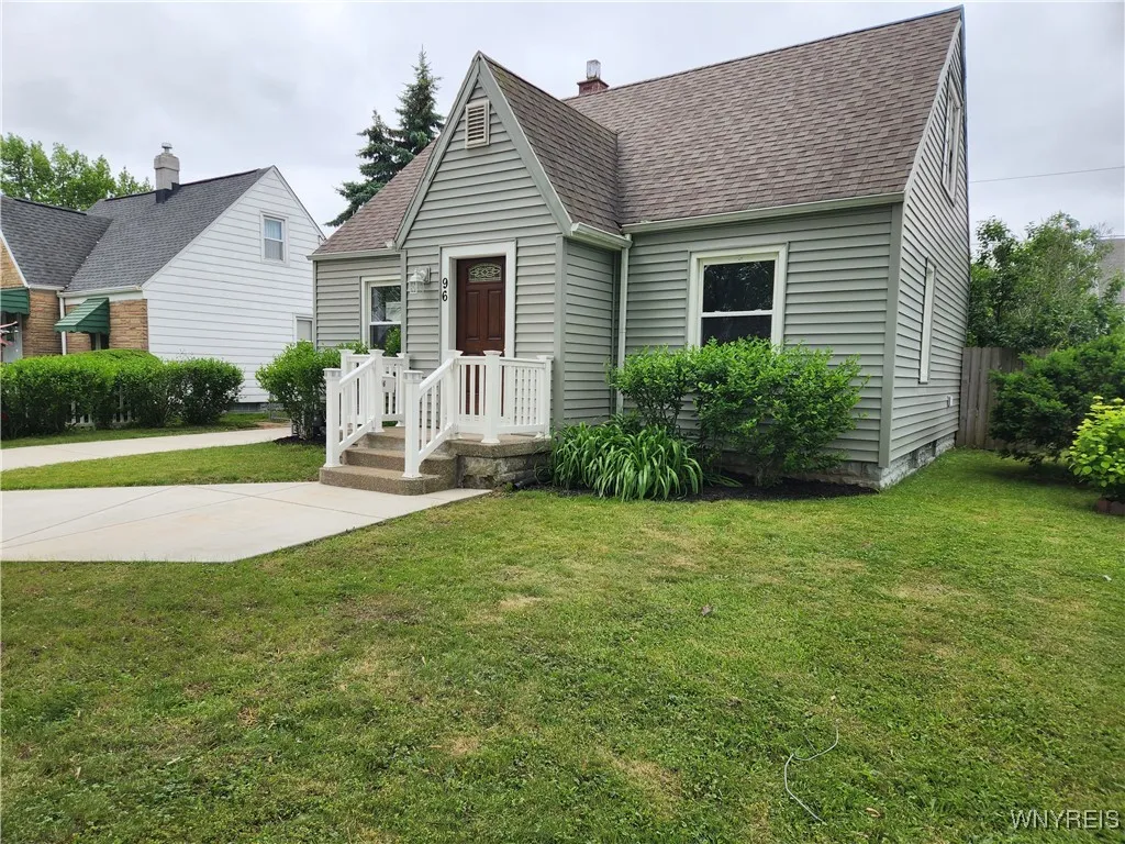 96 Leonard Post Drive, Cheektowaga, New York 14211, Cheektowaga, New York 14211, 2 Bedrooms Bedrooms, 6 Rooms Rooms,1 BathroomBathrooms,Residential,Closed,96 Leonard Post Drive, Cheektowaga, New York 14211,0,B1615409