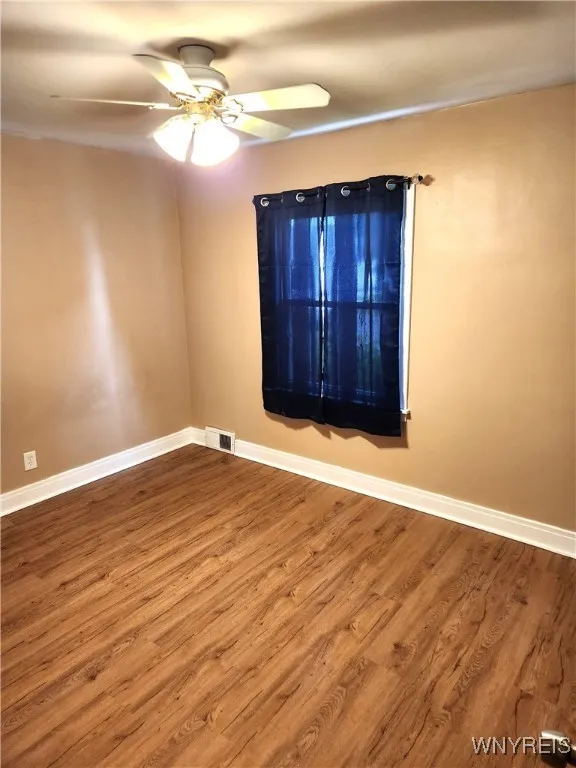 96 Leonard Post Drive, Cheektowaga, New York 14211, Cheektowaga, New York 14211, 2 Bedrooms Bedrooms, 6 Rooms Rooms,1 BathroomBathrooms,Residential,Closed,96 Leonard Post Drive, Cheektowaga, New York 14211,0,B1615409