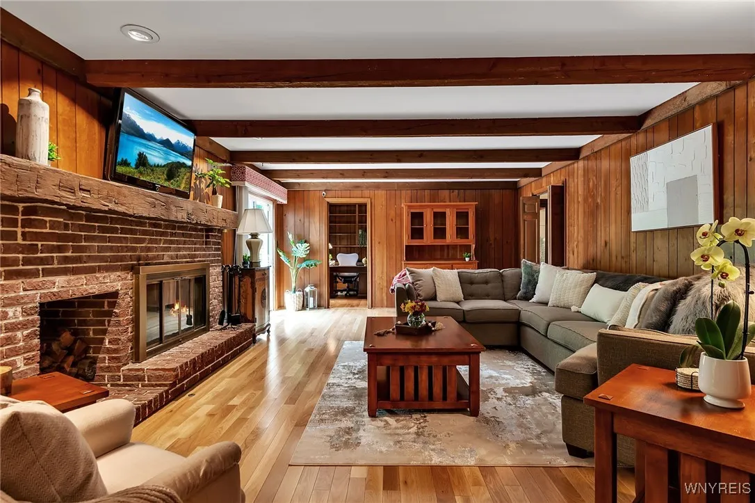 44 Deer, Amherst, New York 14221, Amherst, New York 14221, 5 Bedrooms Bedrooms, 15 Rooms Rooms,2 BathroomsBathrooms,Residential,For Sale,44 Deer, Amherst, New York 14221,B1615437
