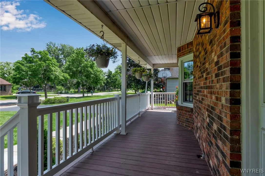 44 Deer, Amherst, New York 14221, Amherst, New York 14221, 5 Bedrooms Bedrooms, 15 Rooms Rooms,2 BathroomsBathrooms,Residential,For Sale,44 Deer, Amherst, New York 14221,B1615437