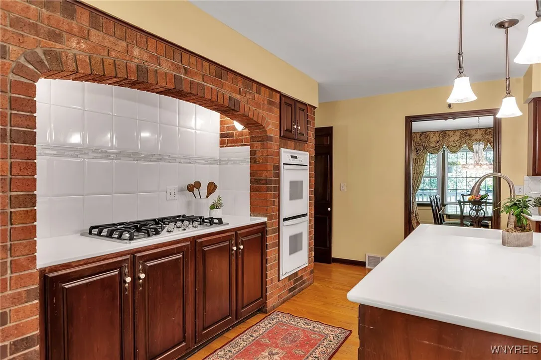 44 Deer, Amherst, New York 14221, Amherst, New York 14221, 5 Bedrooms Bedrooms, 15 Rooms Rooms,2 BathroomsBathrooms,Residential,For Sale,44 Deer, Amherst, New York 14221,B1615437