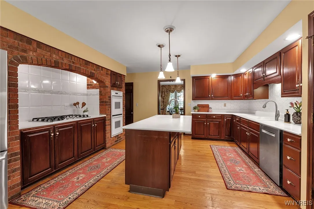 44 Deer, Amherst, New York 14221, Amherst, New York 14221, 5 Bedrooms Bedrooms, 15 Rooms Rooms,2 BathroomsBathrooms,Residential,For Sale,44 Deer, Amherst, New York 14221,B1615437